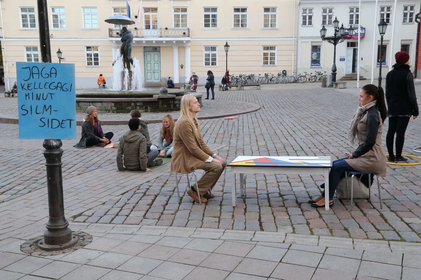 Mõni minut pärast algust oli eksperimendis osalejaid vähevõitu.