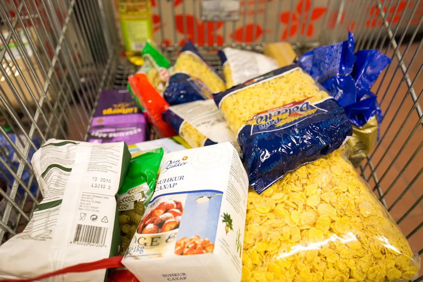 Poekülastajad annetasid 1725 kilo toitu.