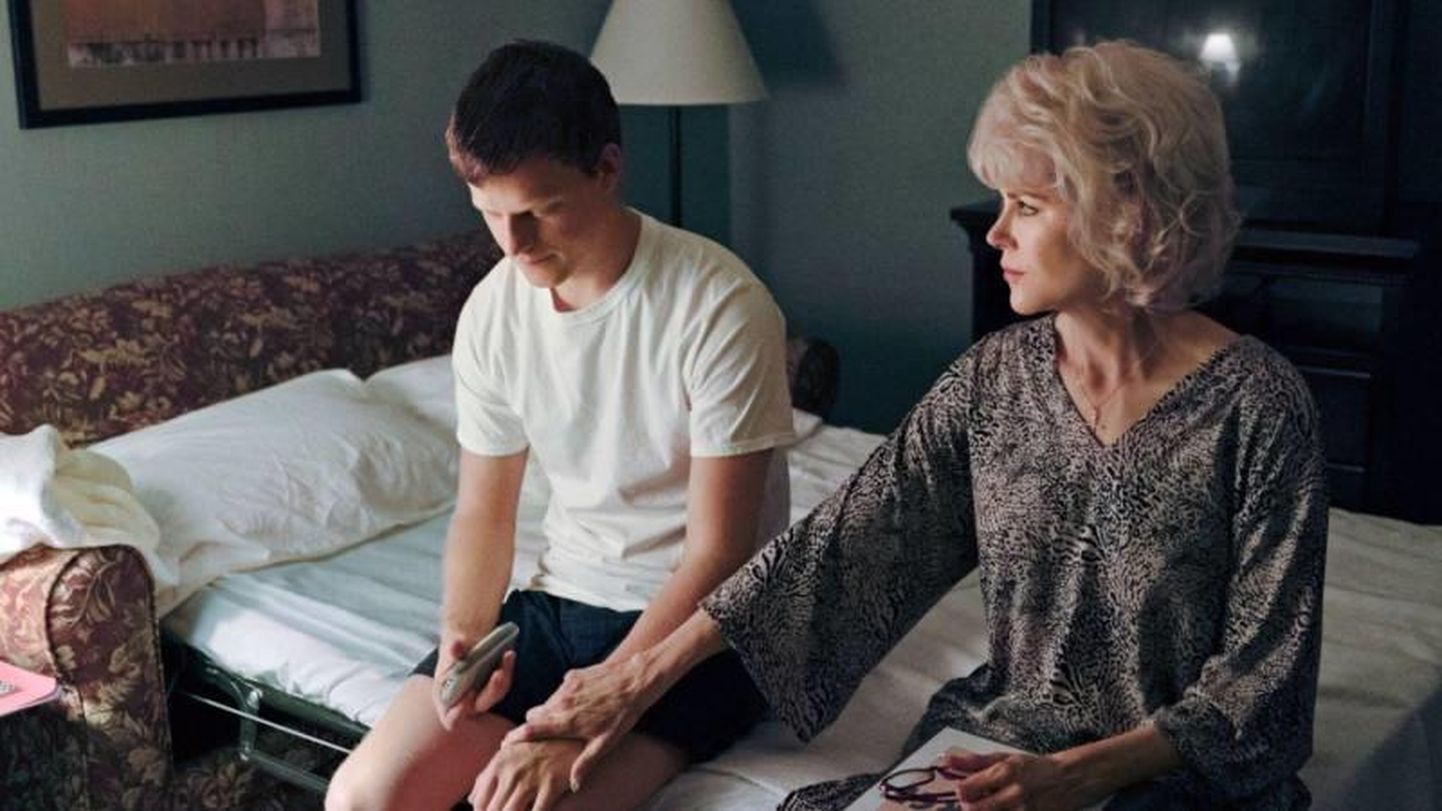 Jared (Lucas Hedges) ja ta ema (Nicole Kidman).
