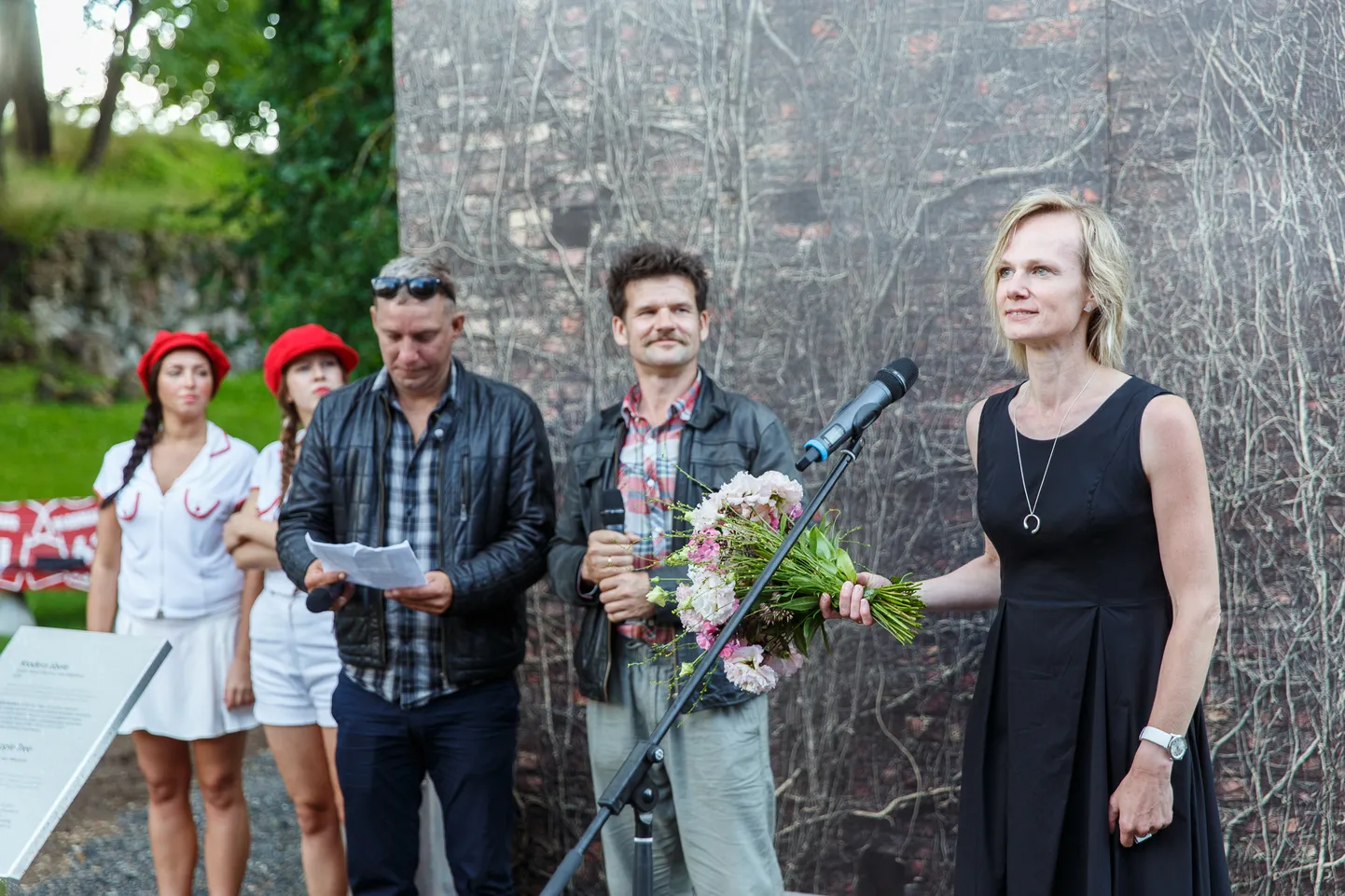Mākslas objekta “Krodera ābele” atklāšana
