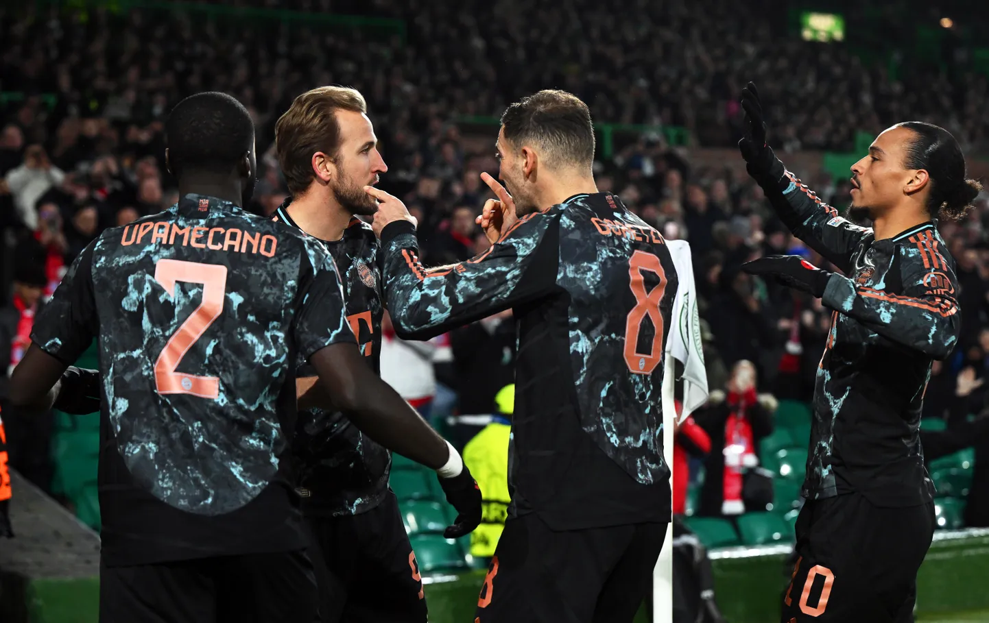 Müncheni Bayern võttis võõrsil võidu, mis tuli oodatust pisut raskemalt.