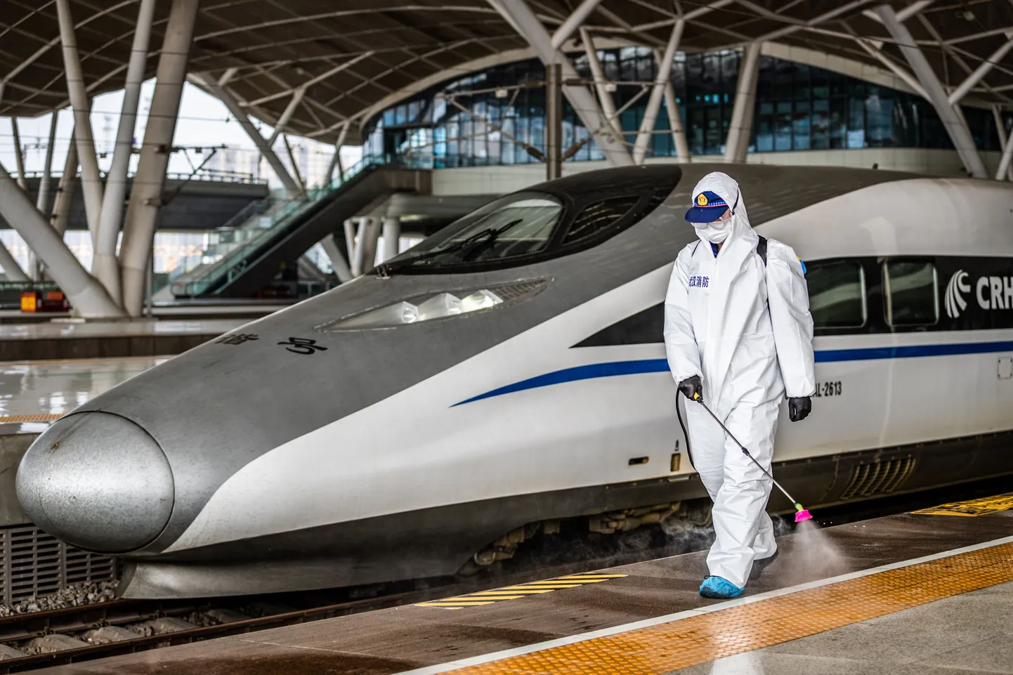 24.märts 2020, Wuhanis pestakse endiselt klooriga tänavaid