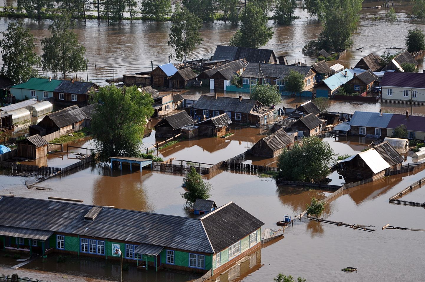 Paduvihmast põhjustatud tulvad Venemaal Irkutski oblastis.