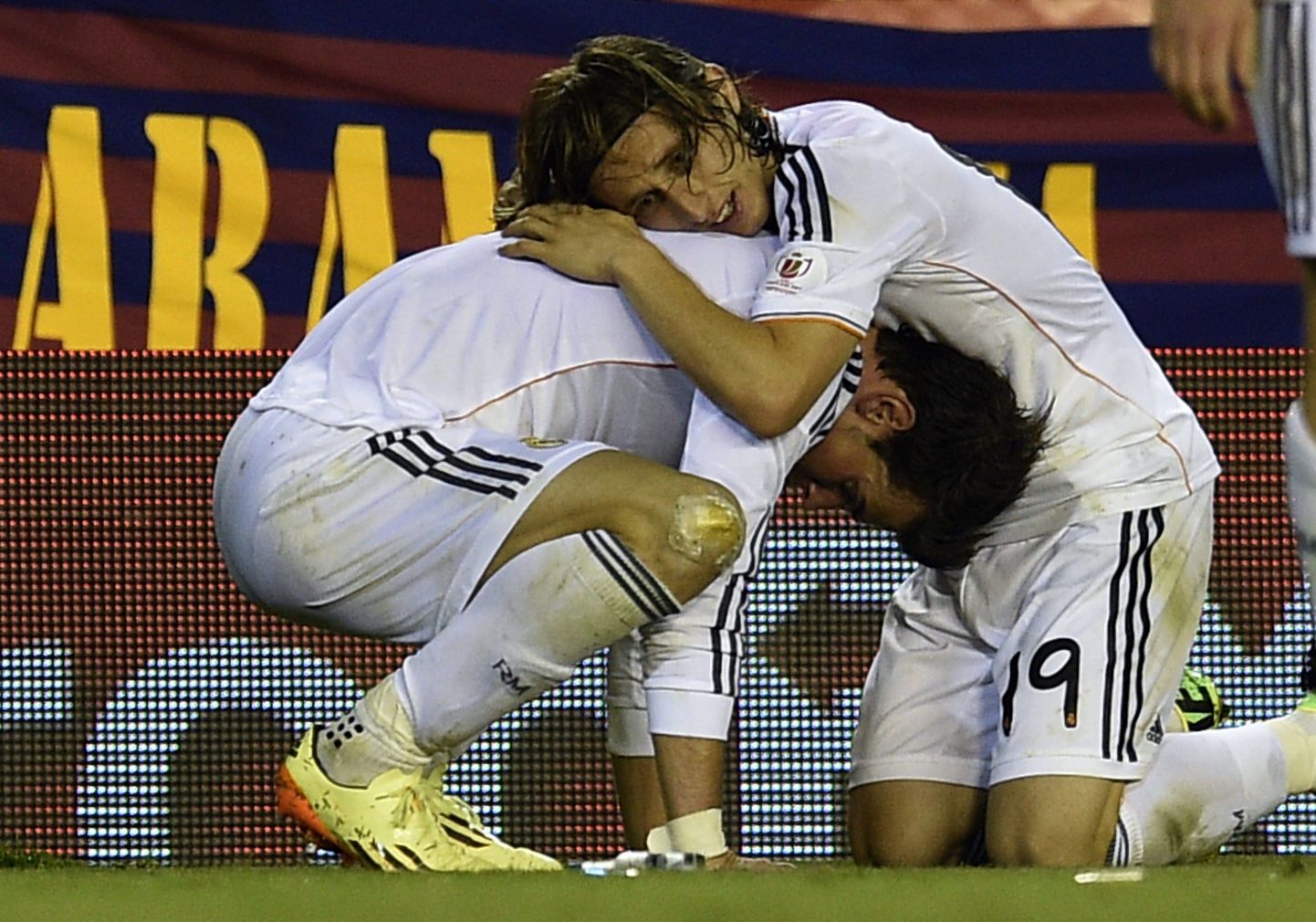 Gareth Bale (vasakul) ja Luka Modric ei saa tänases Meistrite liiga kohtumises Madridi Reali aidata.