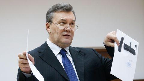 Зеленский утвердил санкции против Януковича и еще 26-и других экс-чиновников