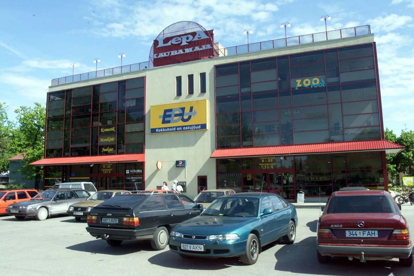 Lepa kaubakeskus.