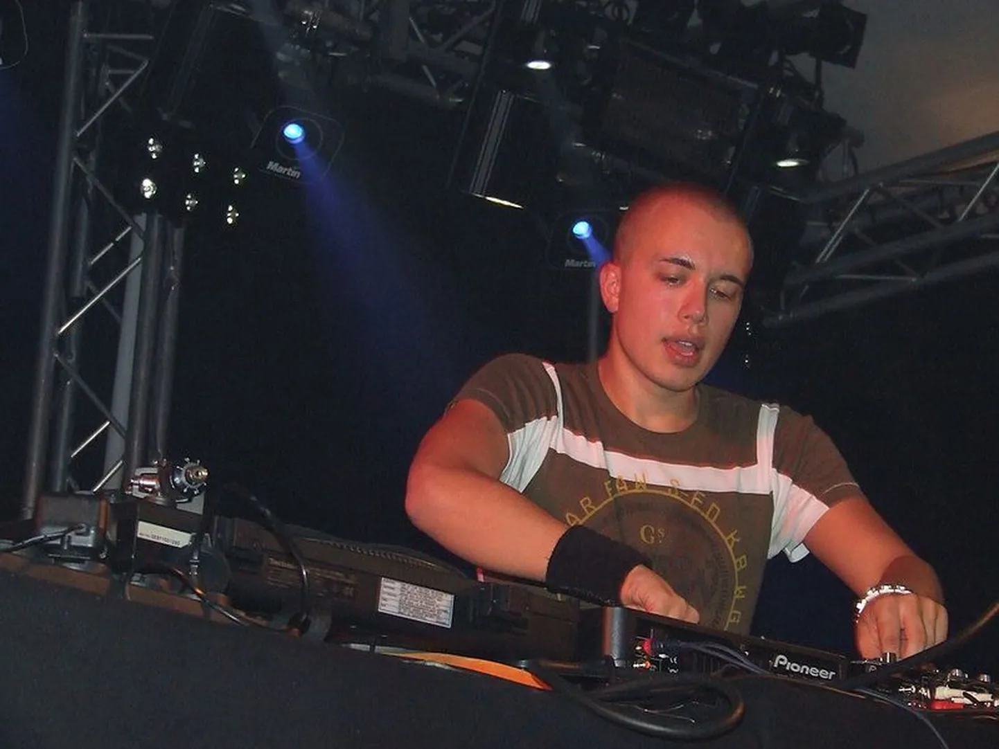 Headhunterz