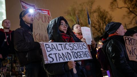 Vabaduse väljakul avaldati meelt Istanbuli konventsioonist lahkumise vastu