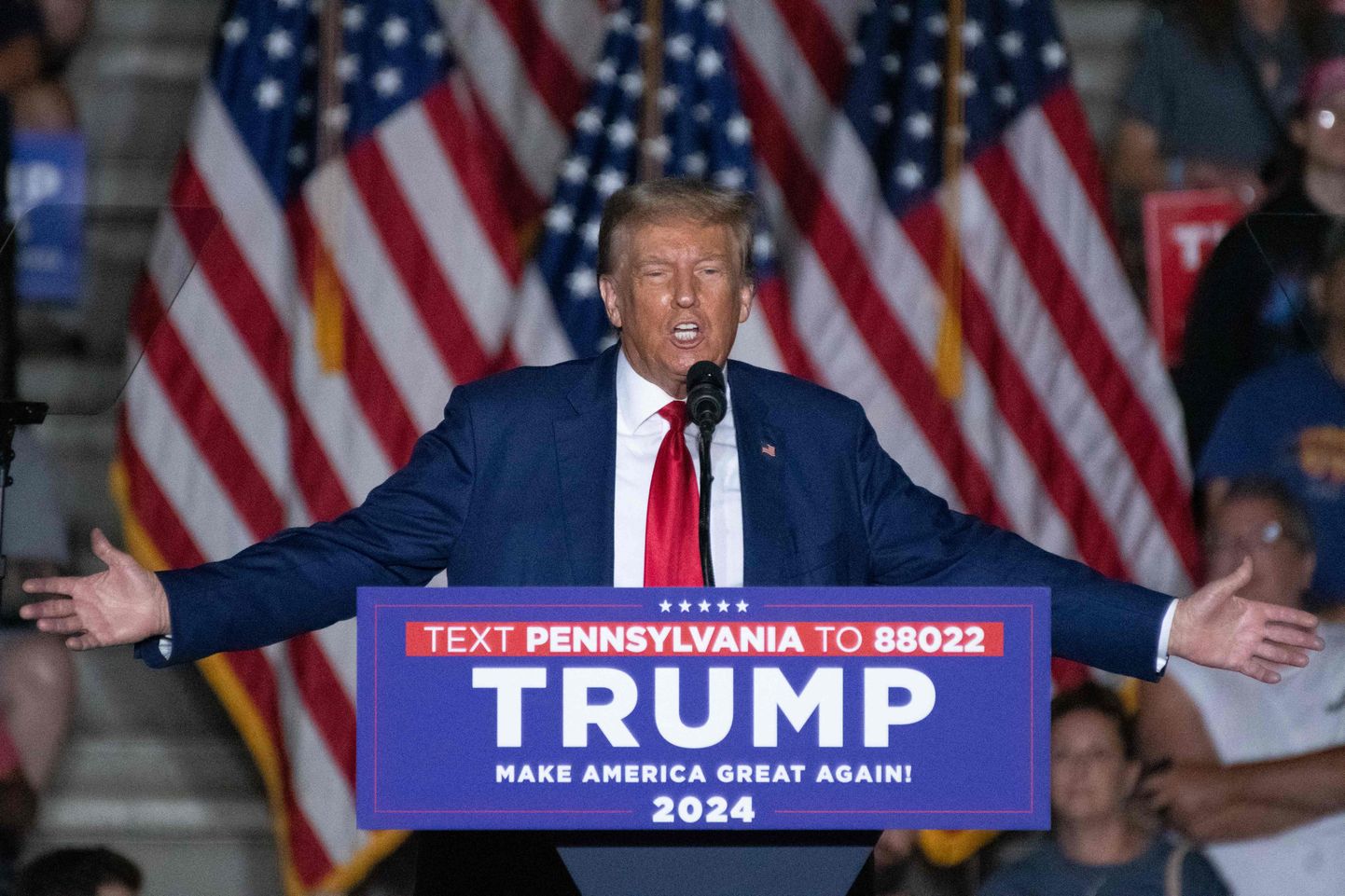 Donald Trump juuli lõpus kampaaniaüritusel.