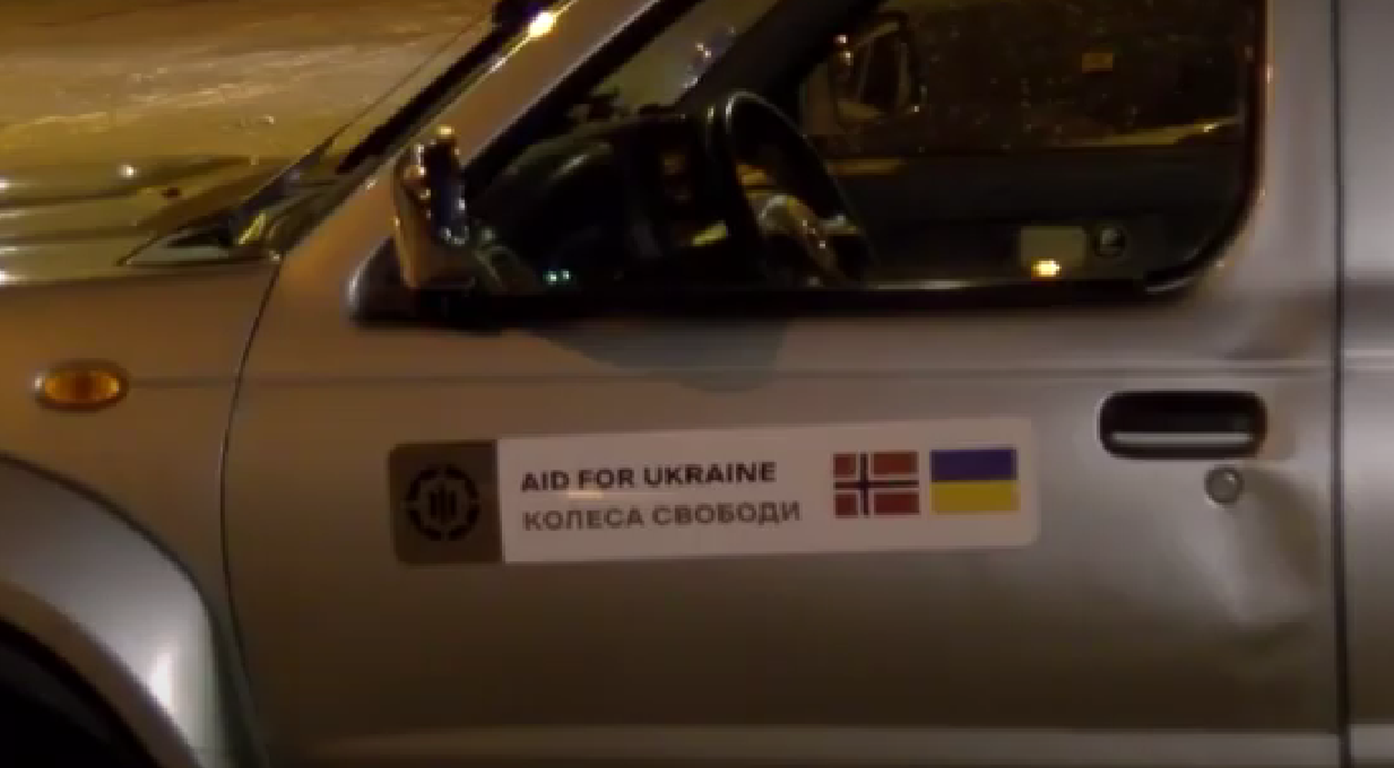 Automašīnas Ukrainas aizstāvjiem palīdz sarūpēt arī ārzemēs dzīvojošie latvieši