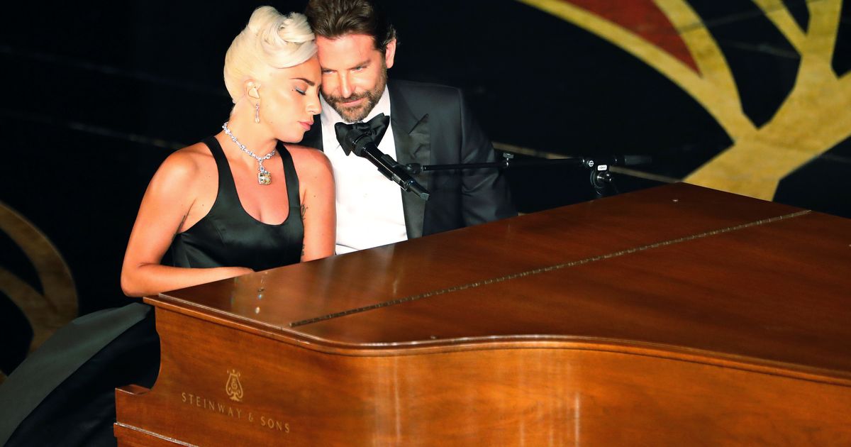 Bradley Cooperi ja Lady Gaga kirgliku Oscarite gala etteaste saladus