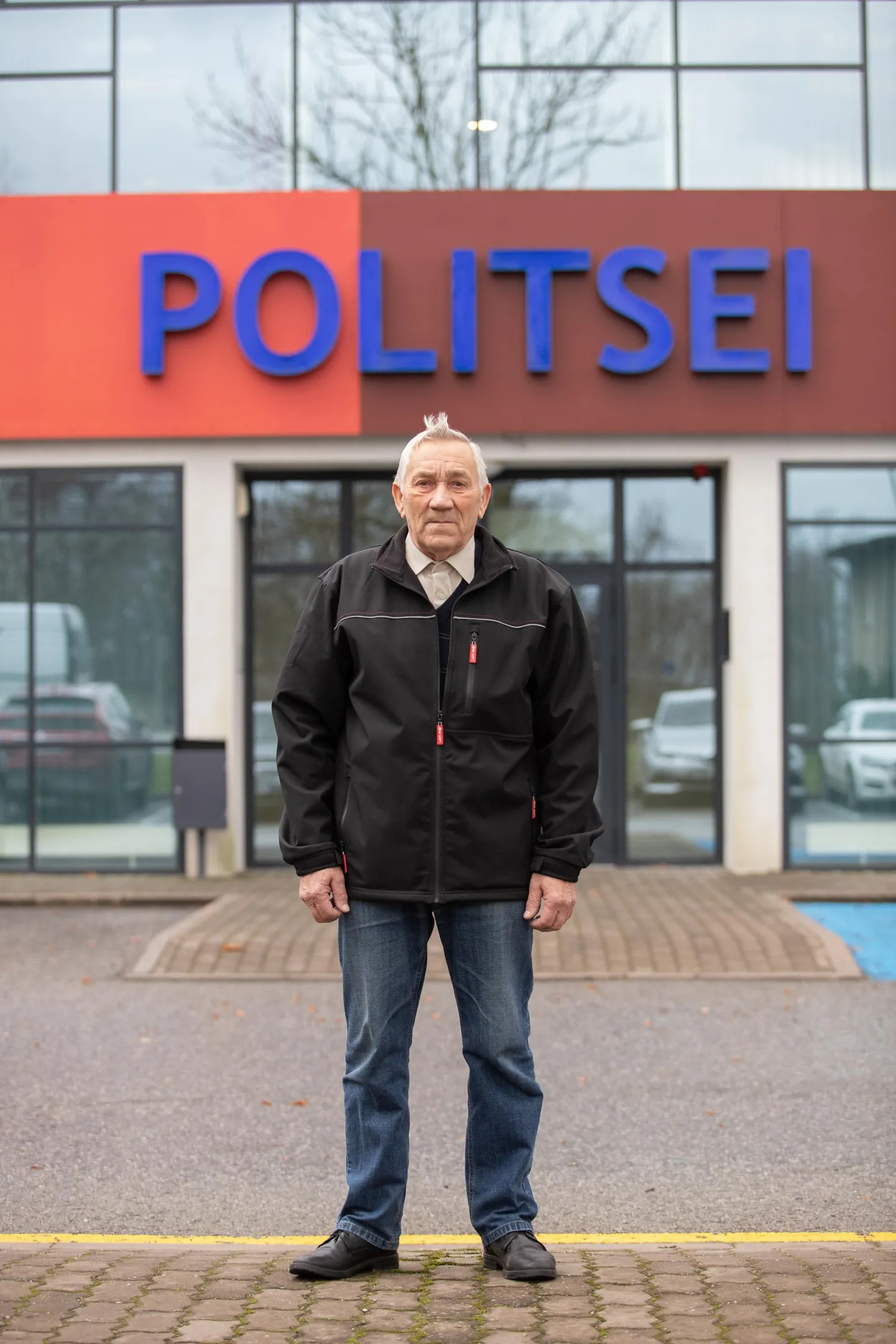 Staažikas abipolitseinik Endel Rahe peab korrakaitsjaametis oluliseks pere toetust.