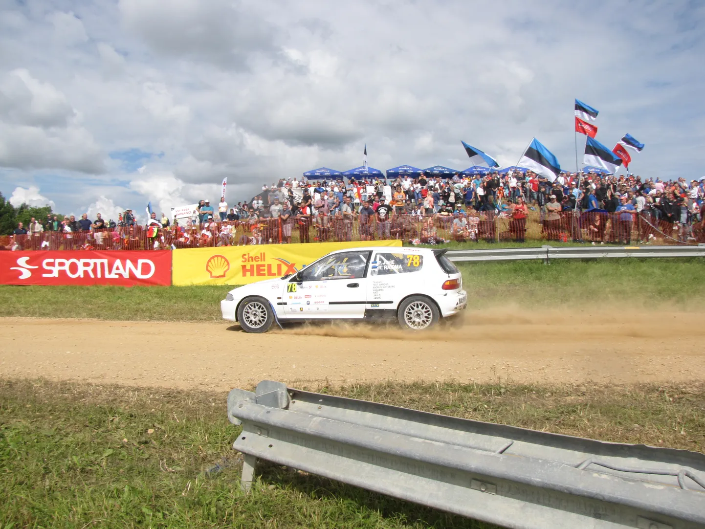 Patrick Juhe ja Rainis Raidma rallil.
