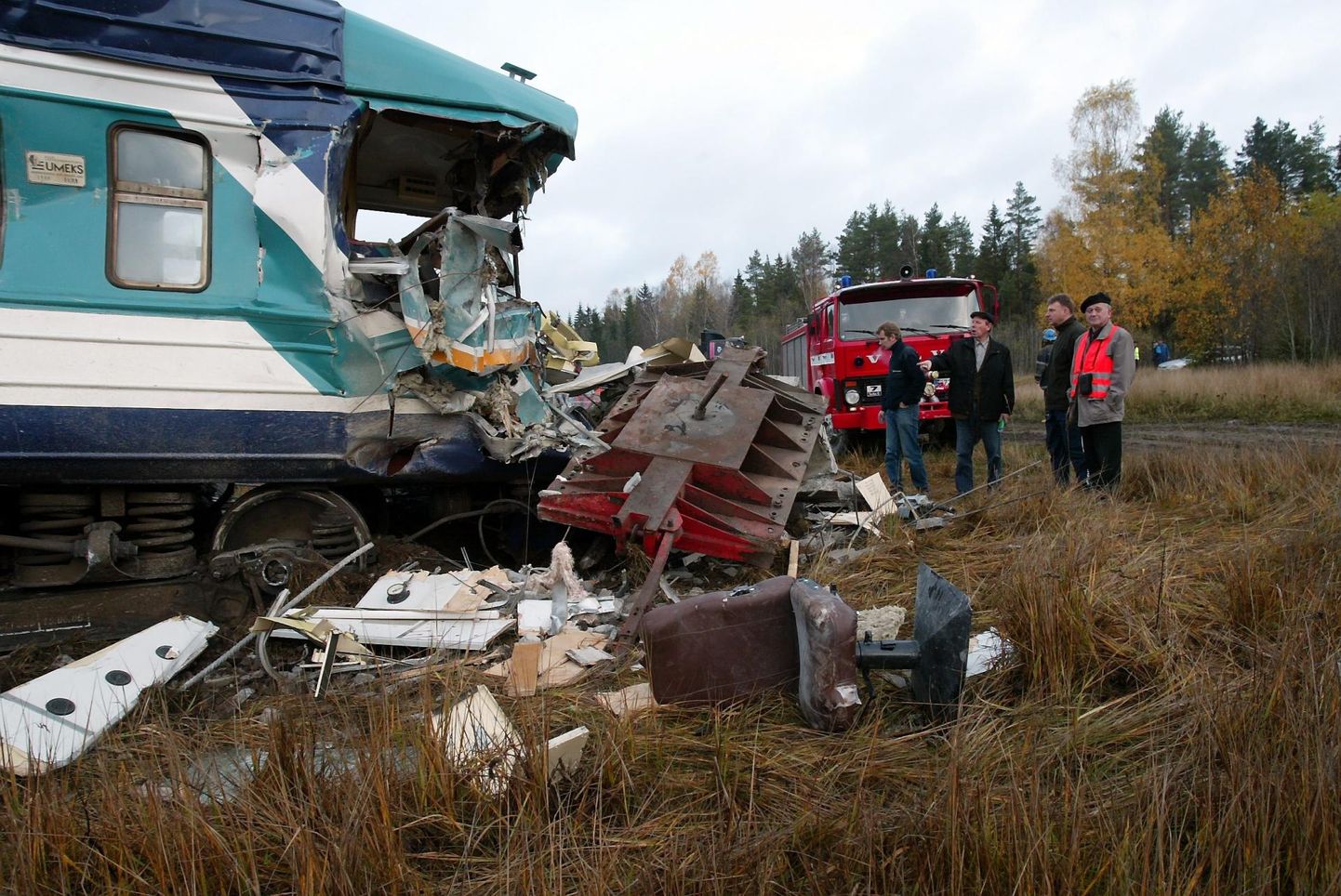 Väga raske raudteeõnnetus juhtus meie maakonnas viimati 2006. aasta oktoobris, kui Tamsalu lähistel sõitis reisirongile ette paneeliveok. Reisirong paiskus rööbastelt maha.
