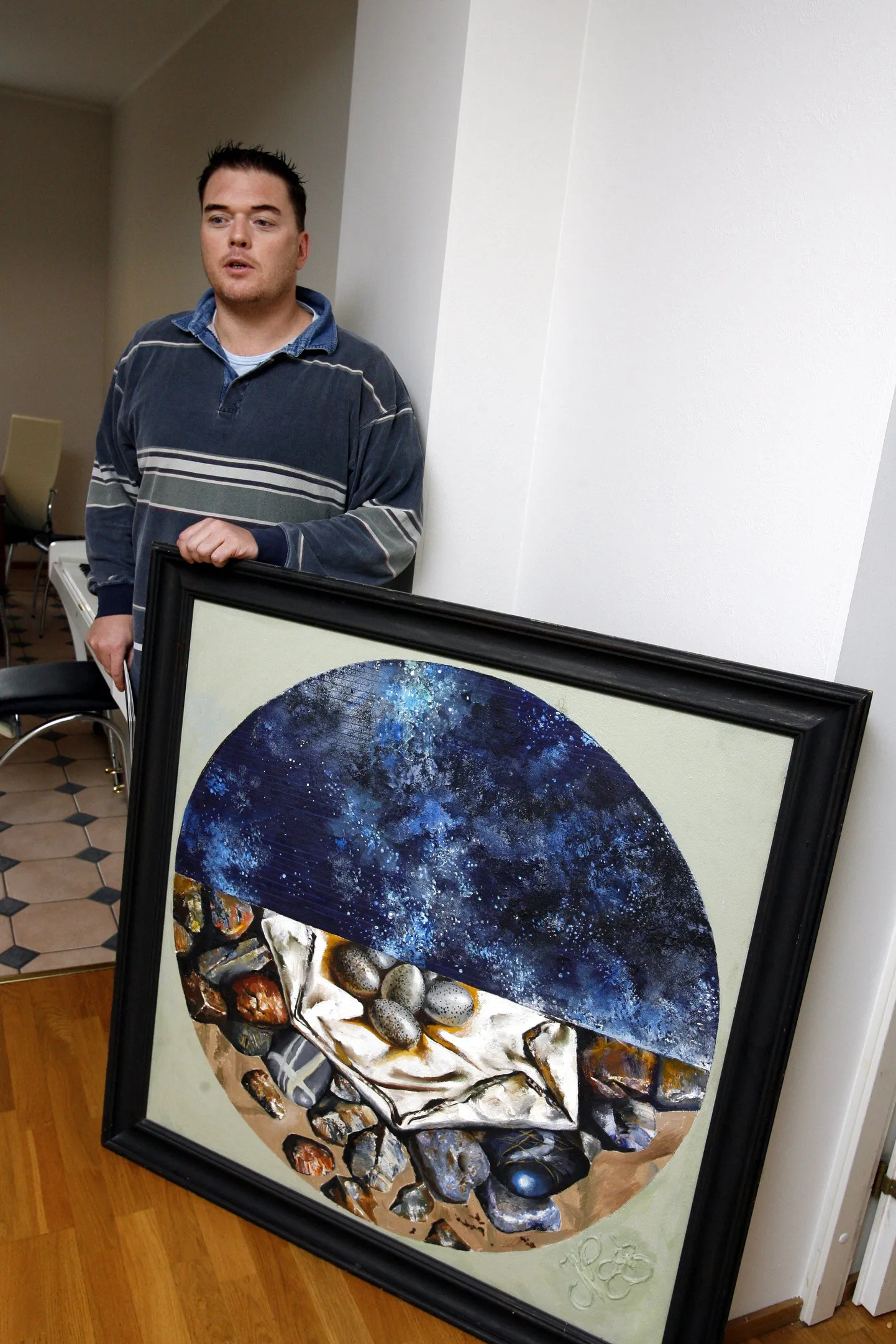 Oyvind Hjulmand koos Jüri Palmi maaliga, mille Kumu vähese kunstiväärtuse pärast ära põlgas.