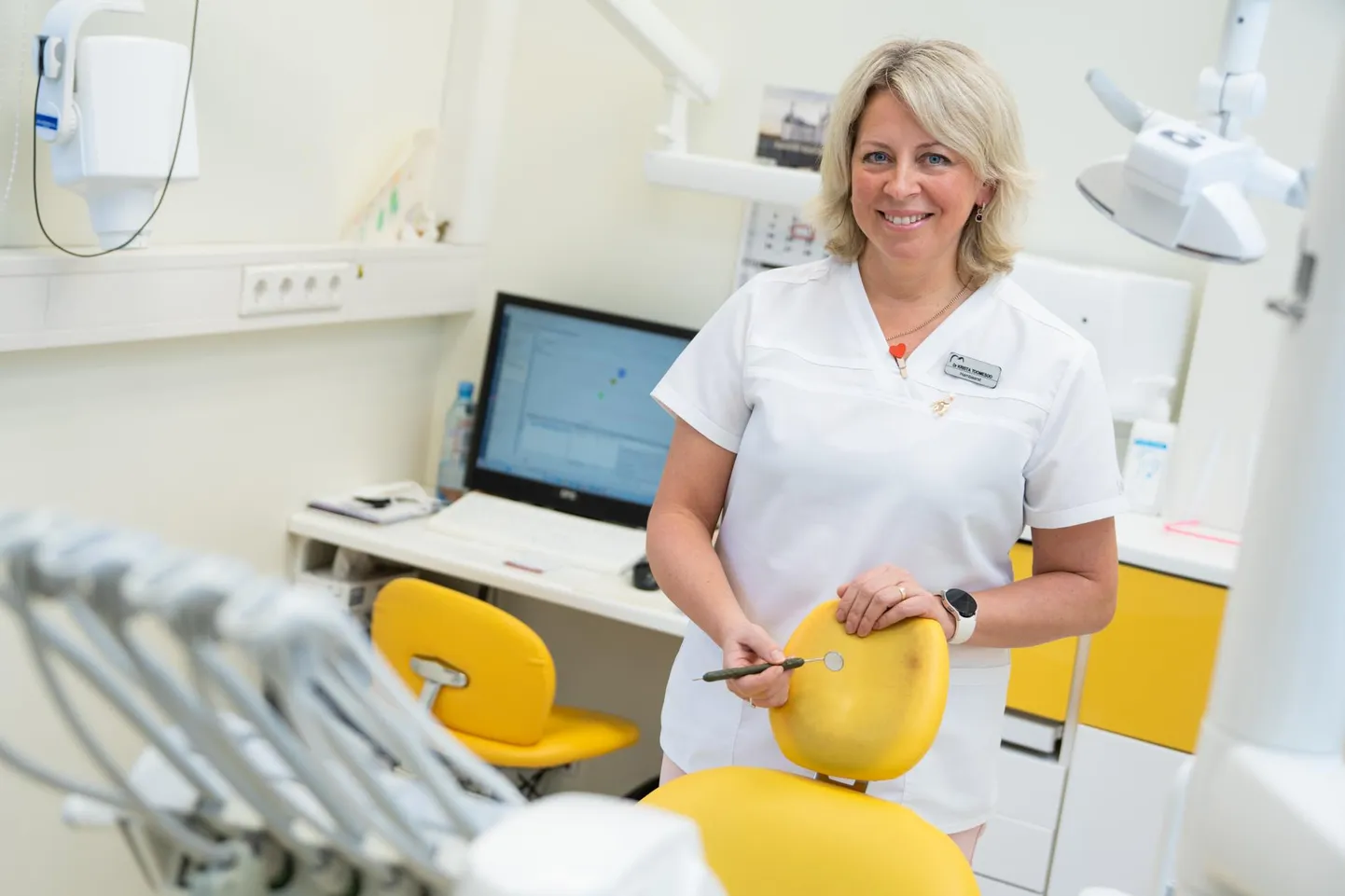 Hansa hambakliiniku juhataja doktor Krista Toomesoo sõnutsi peitub peamine probleem selles, et aastaid pole Pärnusse hambaarste küllaldaselt juurde tulnud.