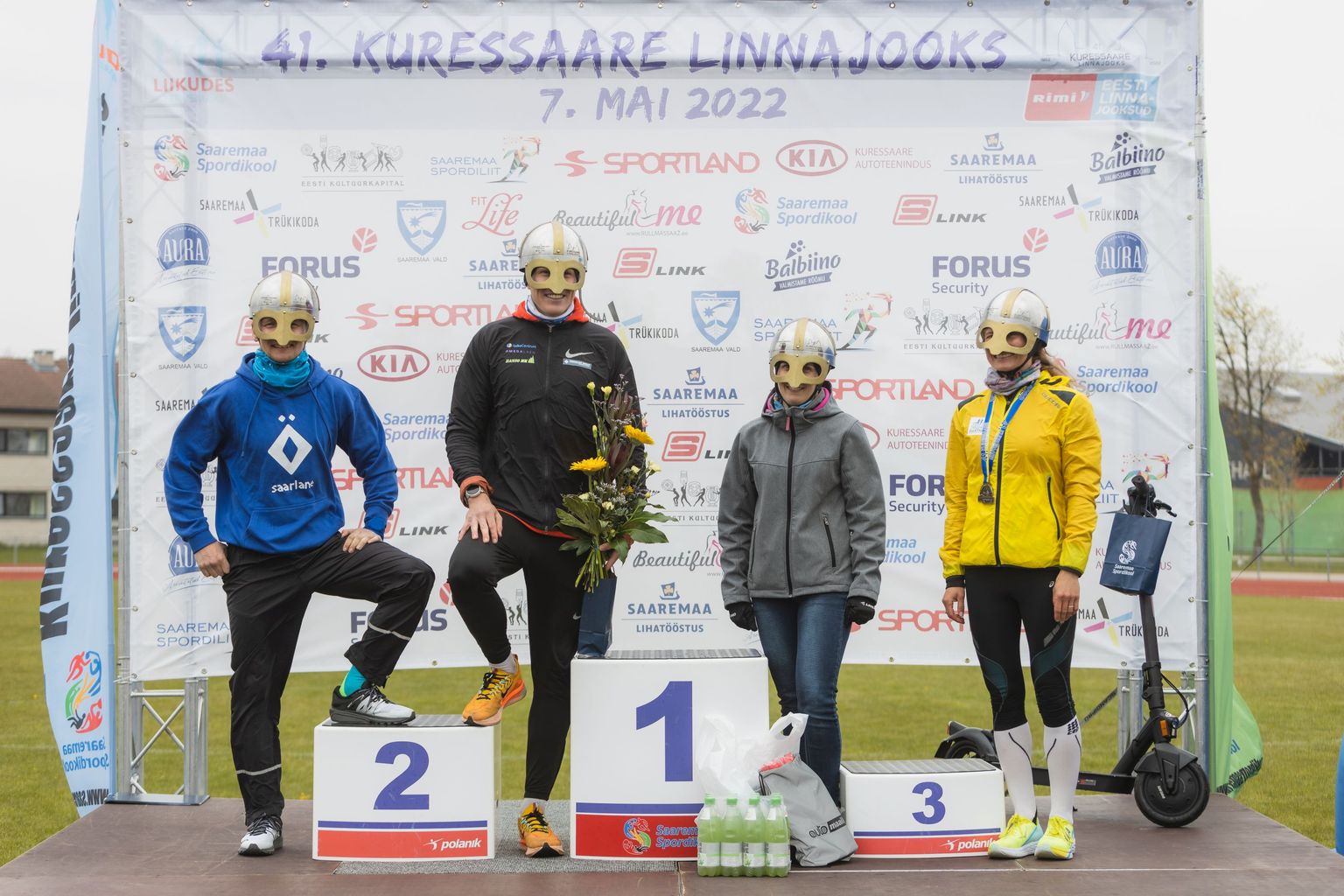 Viikingikiivrite võitjad (vasakult): Mairo Mändla (5km), Kaur Kivistik (10km), Liina Tabri (5km) ja Anni Kingsepp (10km).
