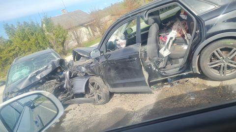 ФОТО ⟩ На шоссе Таллинн-Пярну-Икла произошла серьезная авария, два человека госпитализированы