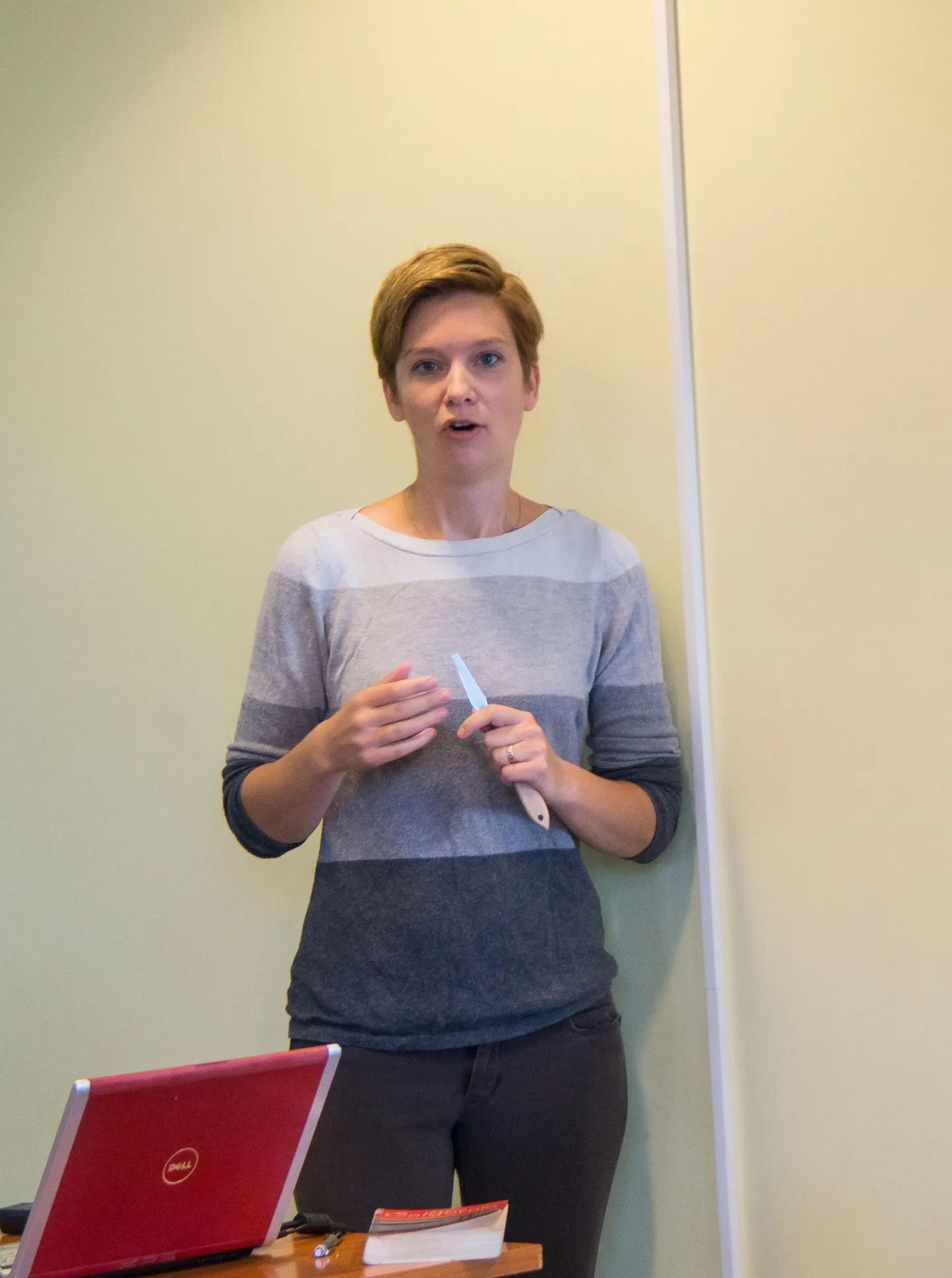 «Väga tore, et nii kodumaal kui hajalas elavate eestlaste ind uusi sõnu välja mõelda ja esitada ei ole raugenud,» rõõmustas ettevõtmise projektijuht Ede Tamkivi.
