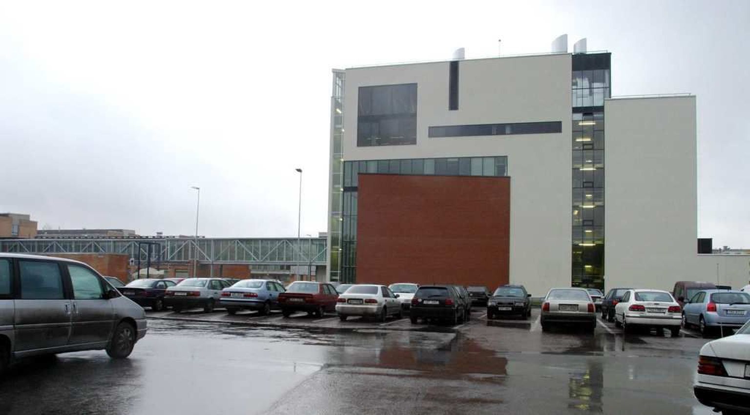 Tallinna Tehnikaülikooli hoone.
