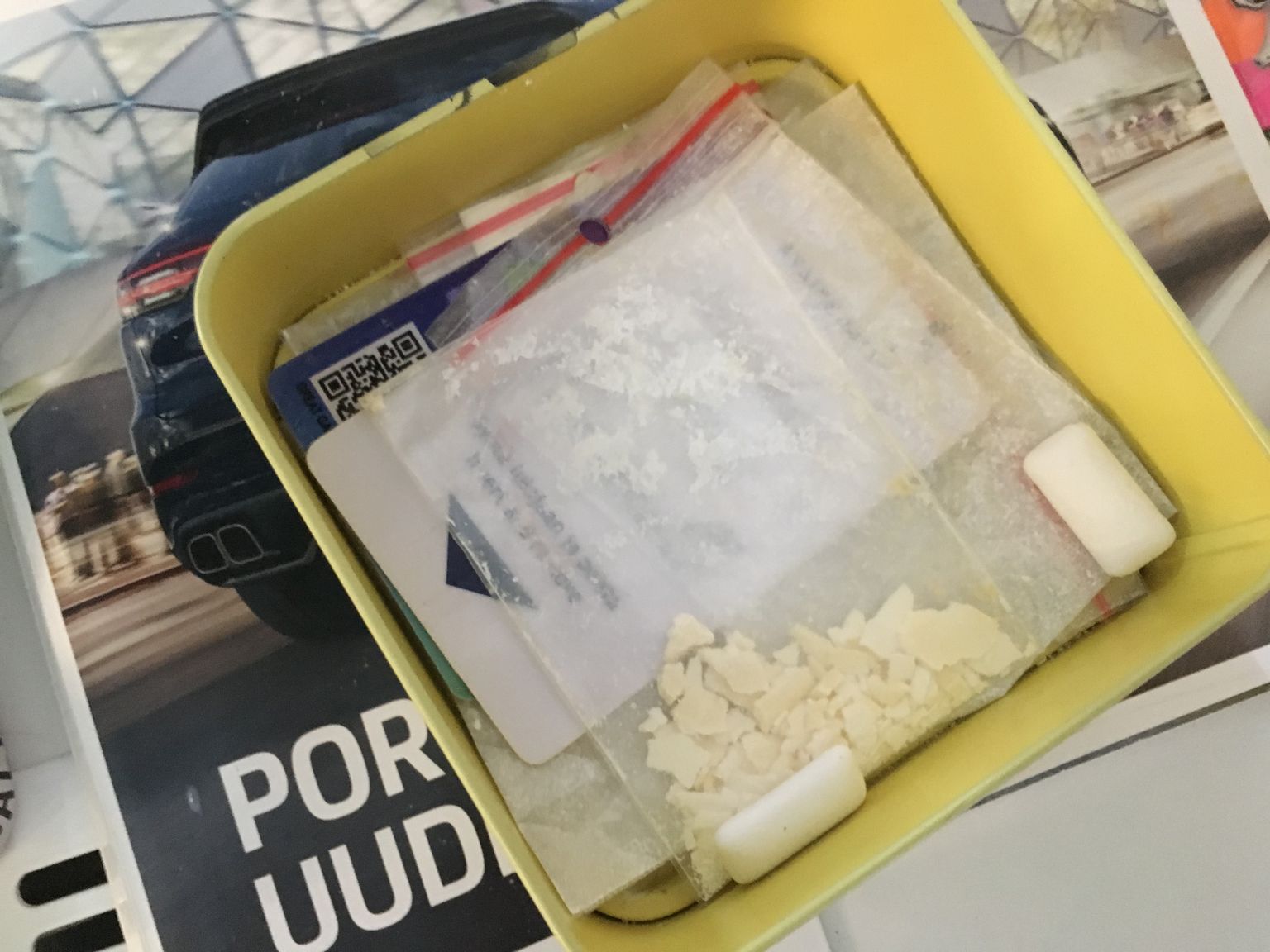 Наркотики, найденные при обыске у гражданина Финляндии.