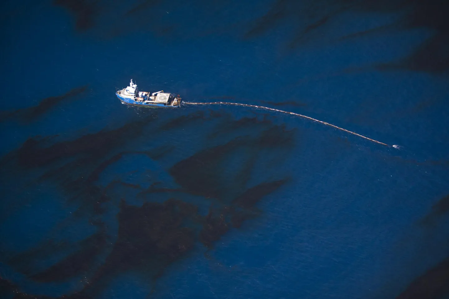 Laev 24. juunil Mehhiko lahes Deepwater Horizoni õnnetuspaiga lähedal.