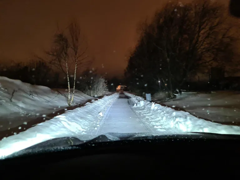 Karini otsingud käisid esmaspäeva õhtul pimedas Sadamaraudtee käiguteel.