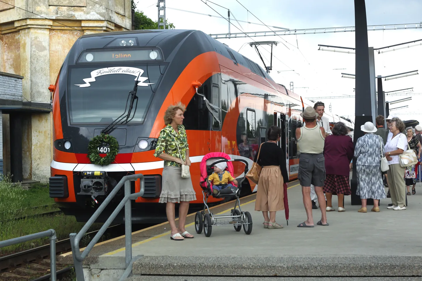 Uus elektrirong.