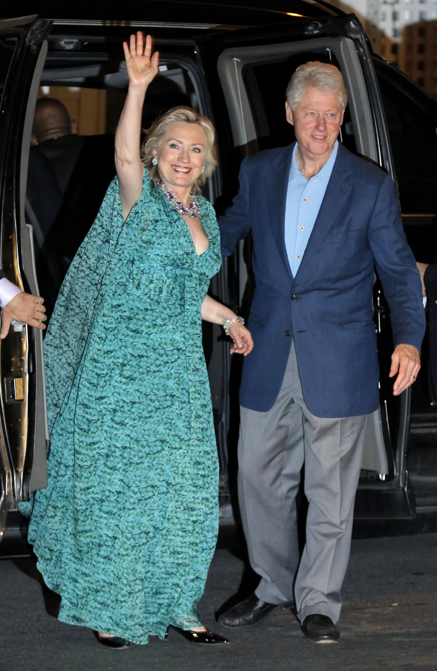 Hillary ja Bill Clinton saabuvad Rhinebecki.