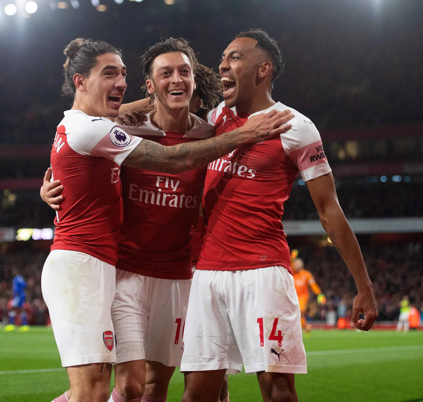 Arsenali jalgpallurid Hector Bellerin, Mesut Özil ja Pierre-Emerick Aubameyang.