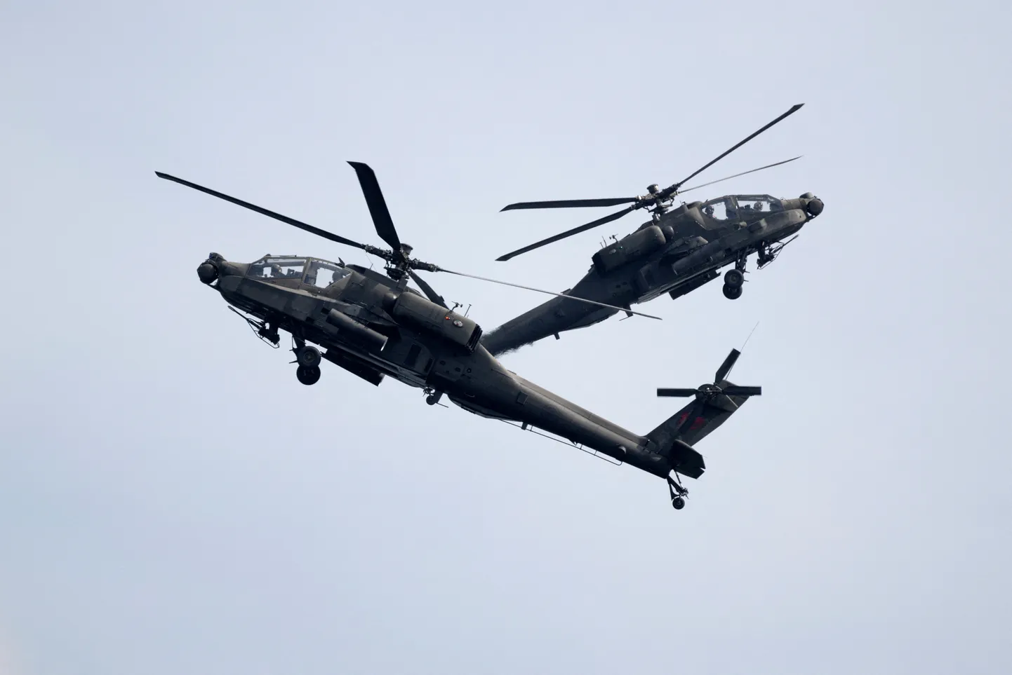 Helikopteri "Apache".