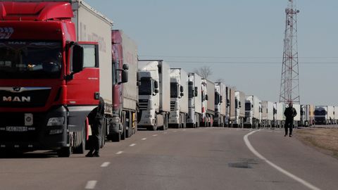 В Литву вернулся 331 задержанный в Беларуси грузовик