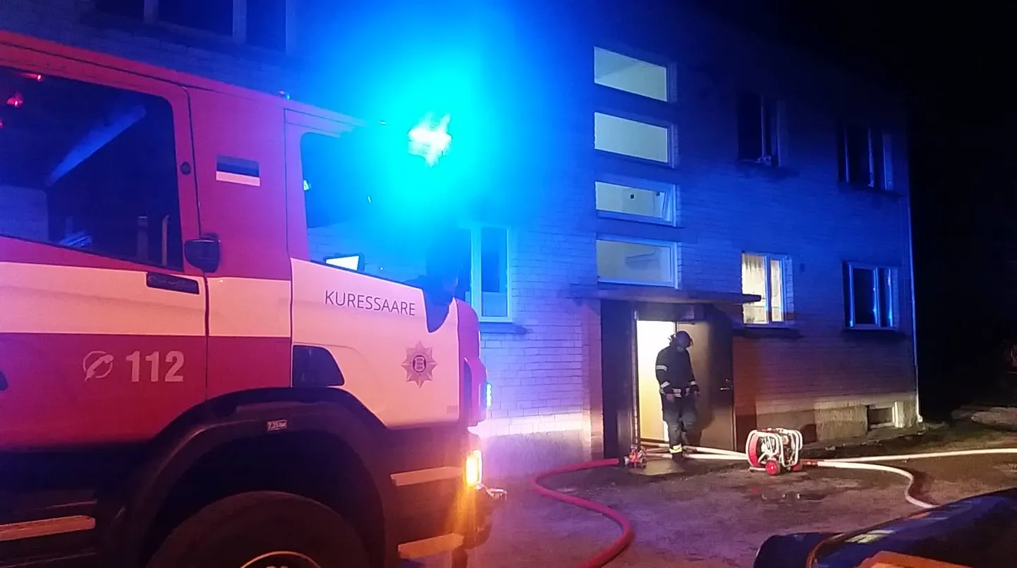 Põleng neljapäeva õhtul Läätsa kortermajas.