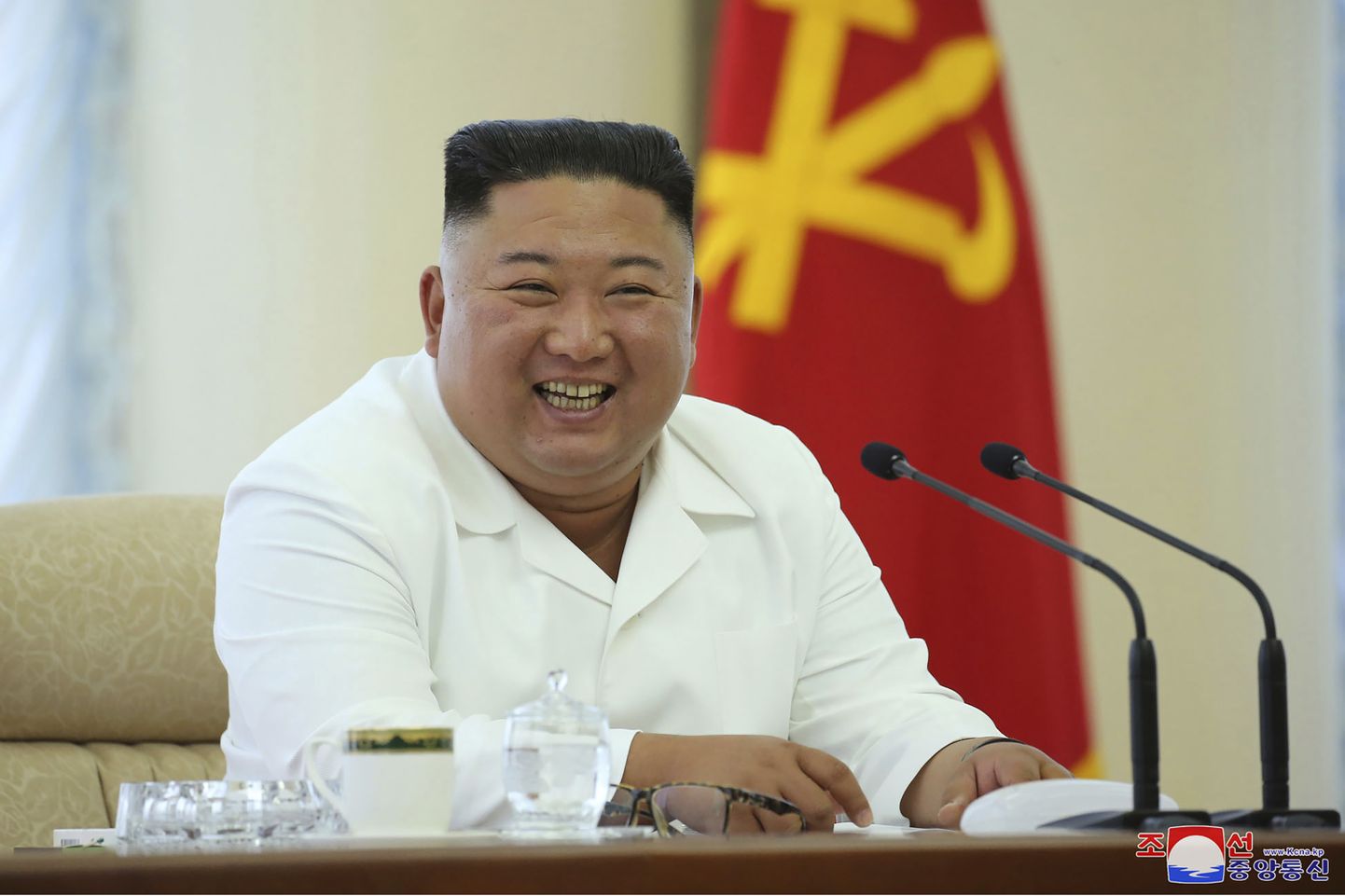 Põhja-Korea liider Kim Jong-un 7. juunil Korea Töölispartei poliitbüroo keskkomitee istungil