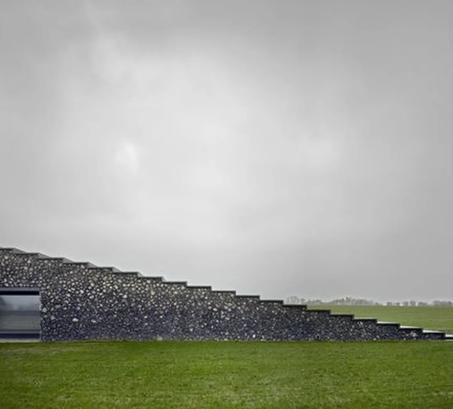 Flint House tunnistati Briti aasta majaks 2015.