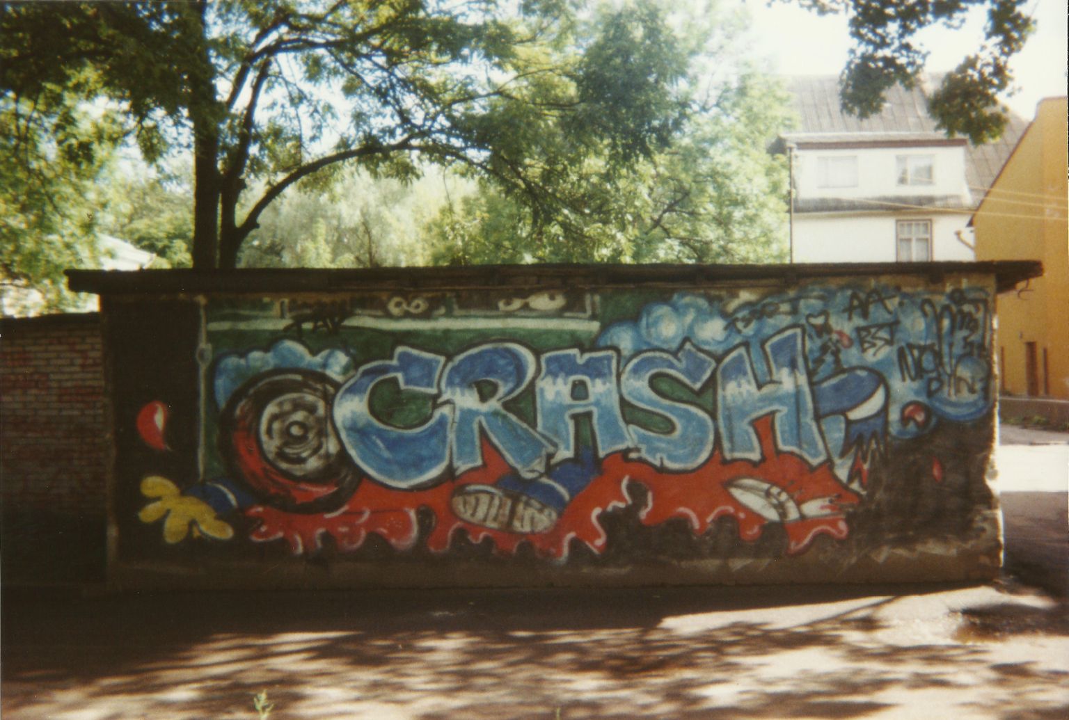 Eesti grafiti varase ajaloo üks legendaarsemaid taieseid “Crash”.