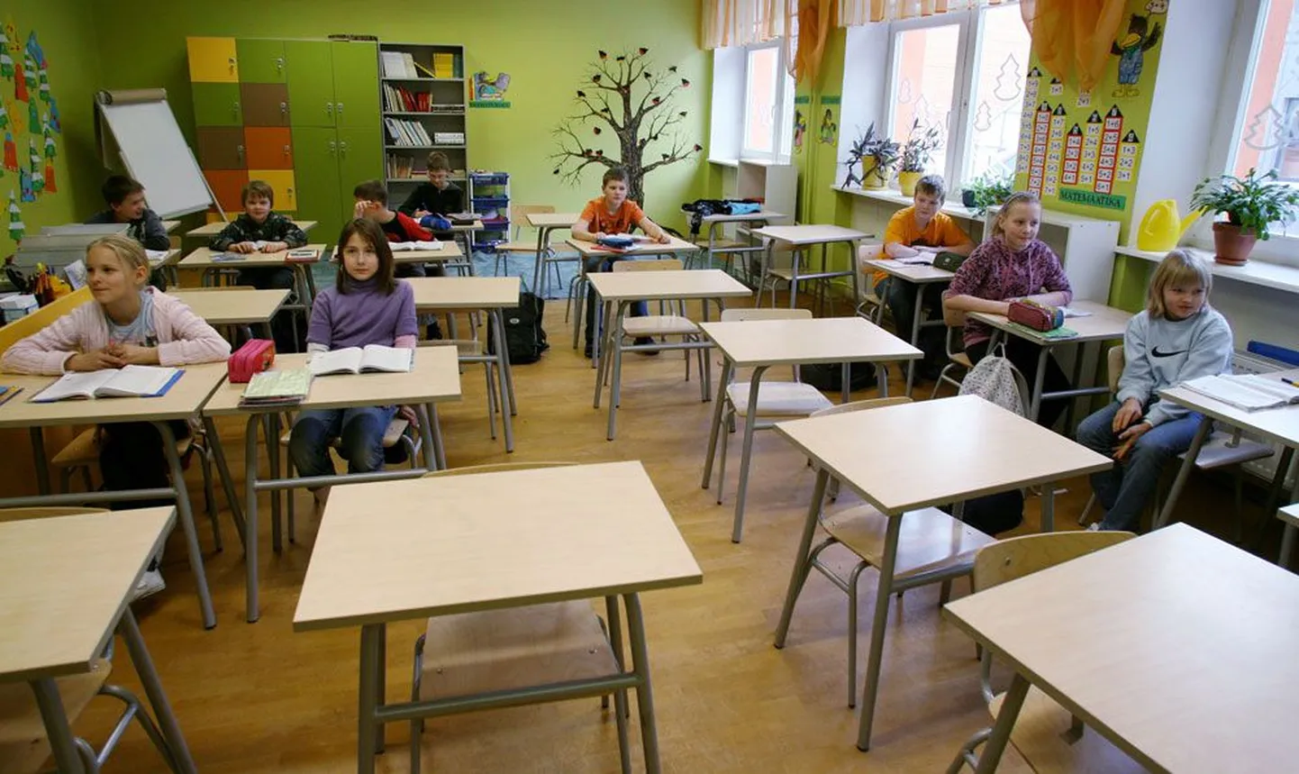 Tartu Kesklinna kooli 4. klassi õpilastest tulid eile kooli vaid pooled.