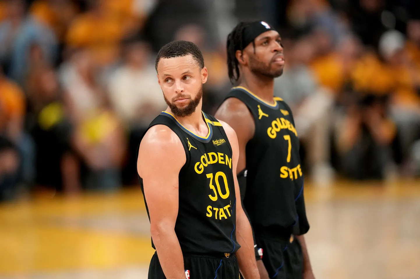 Stephen Curry ja Buddy Hield panid võrgud põlema.