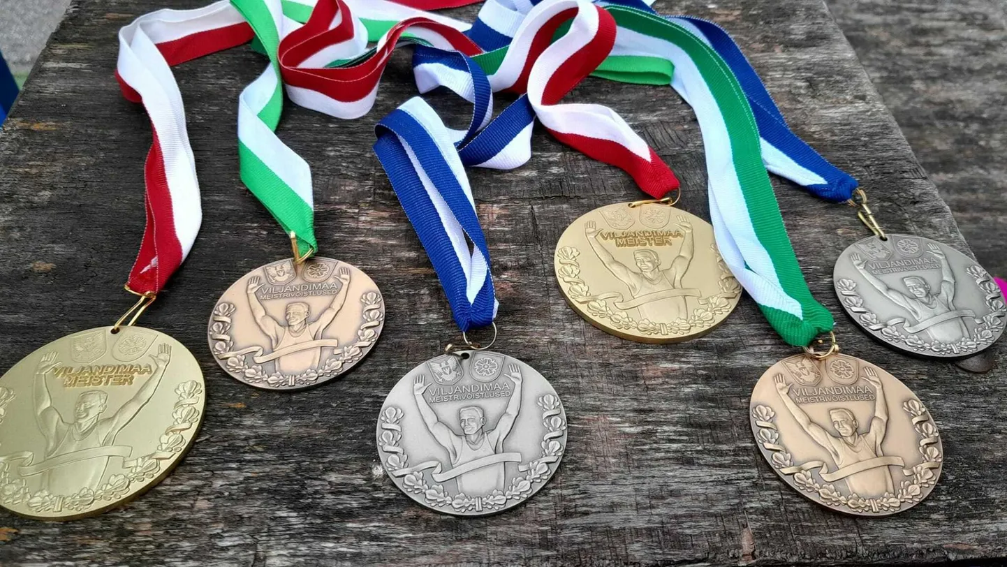 Kolmapäeval joosti Viljandi linnastaadionil maakonna meistri medalite nimel 10 000-meetrisel distantsil.