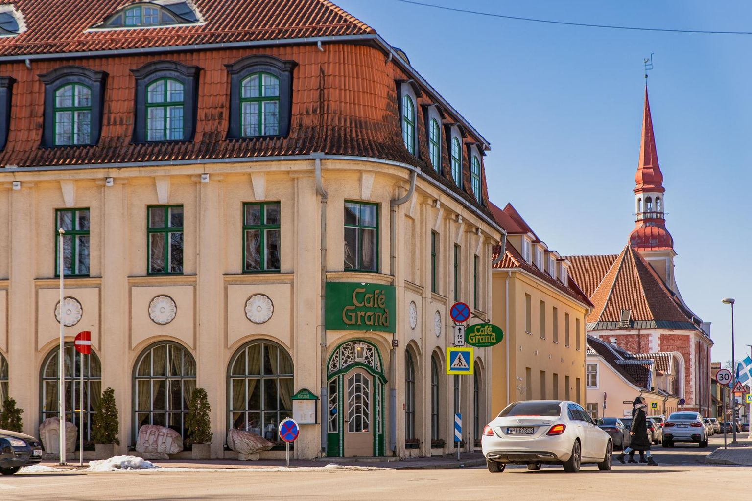 Victoria hotell on üks pikema ajalooga majutusasutusi Pärnus