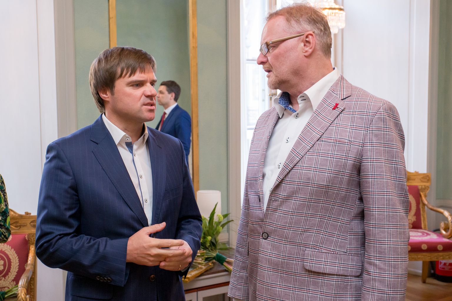 Eesti Meedia juhatuse esimees Sven Nuutmann ja Ekspress Grupi omanik Hans H. Luik.