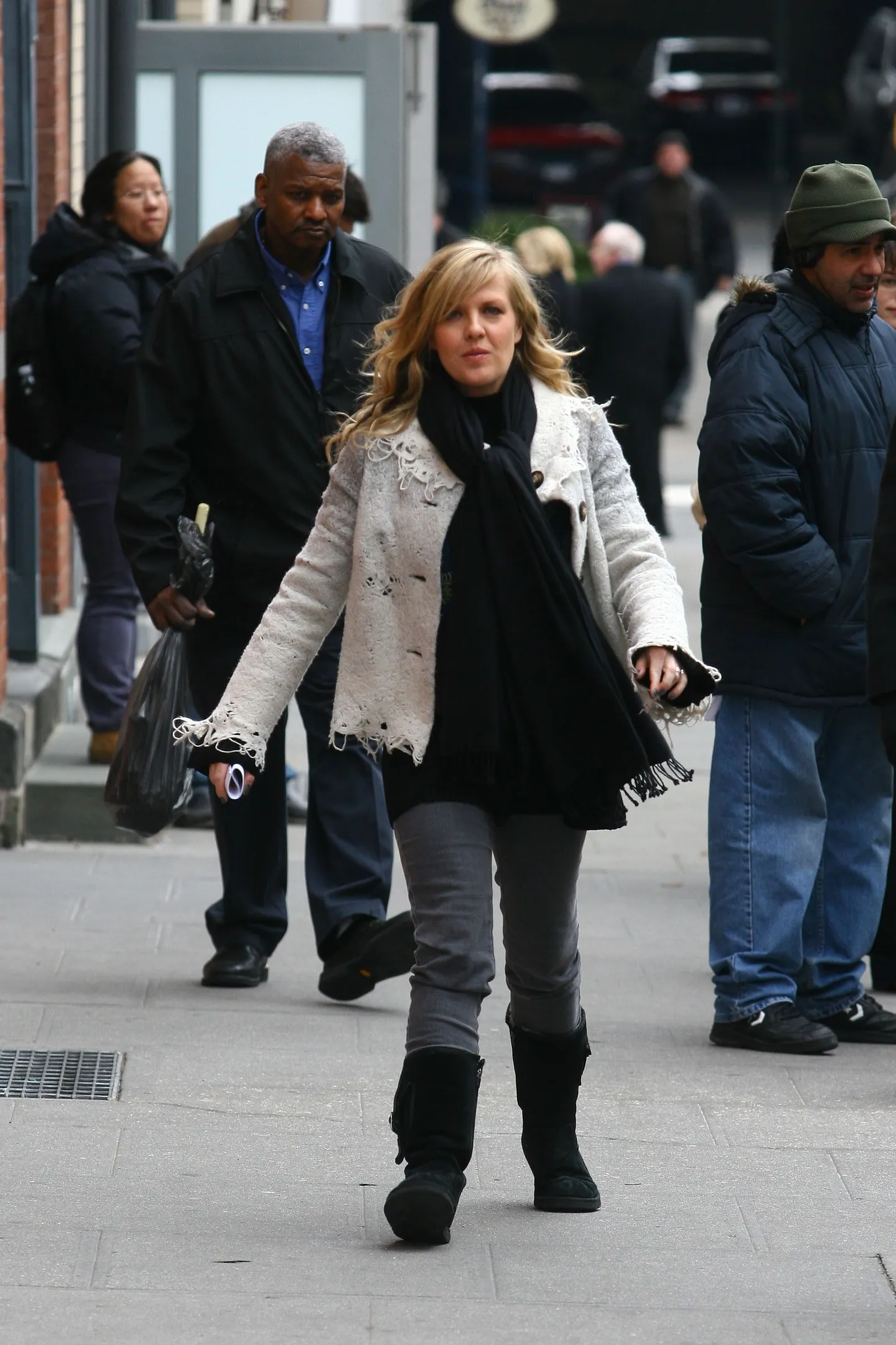 Ashley Jensen "Inetu Betty" võtetel
