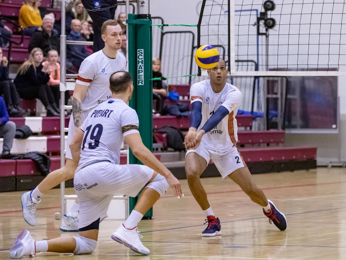Saaremaa võrkpalliklubi CEV Challenge Cupi mõlemad veerandfinaalmängud võivad toimuda Kuressaares.