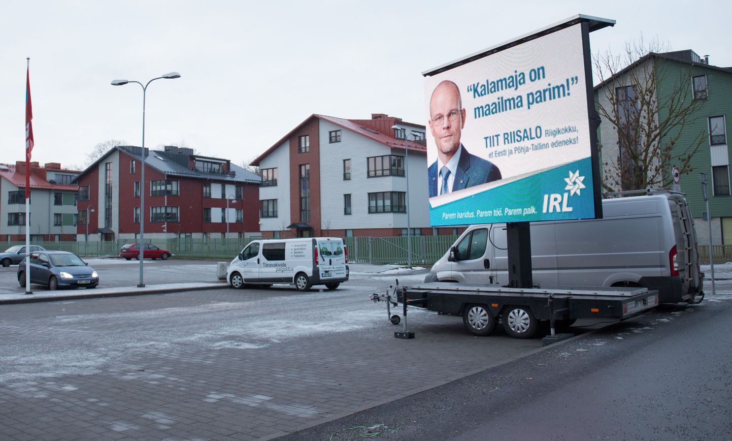 Põhja-Tallinna valitsus süüdistab IRL-i peasekretäri Tiit Riisalot seaduserikkumises.