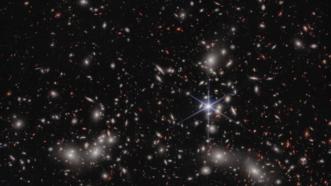 Nüüd teatakse, kuidas kosmilises pimeduses sündis esimene valgus