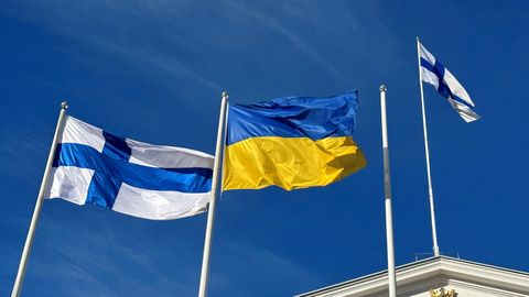 В Финляндии украинскую школьницу заставили петь «Калинку»