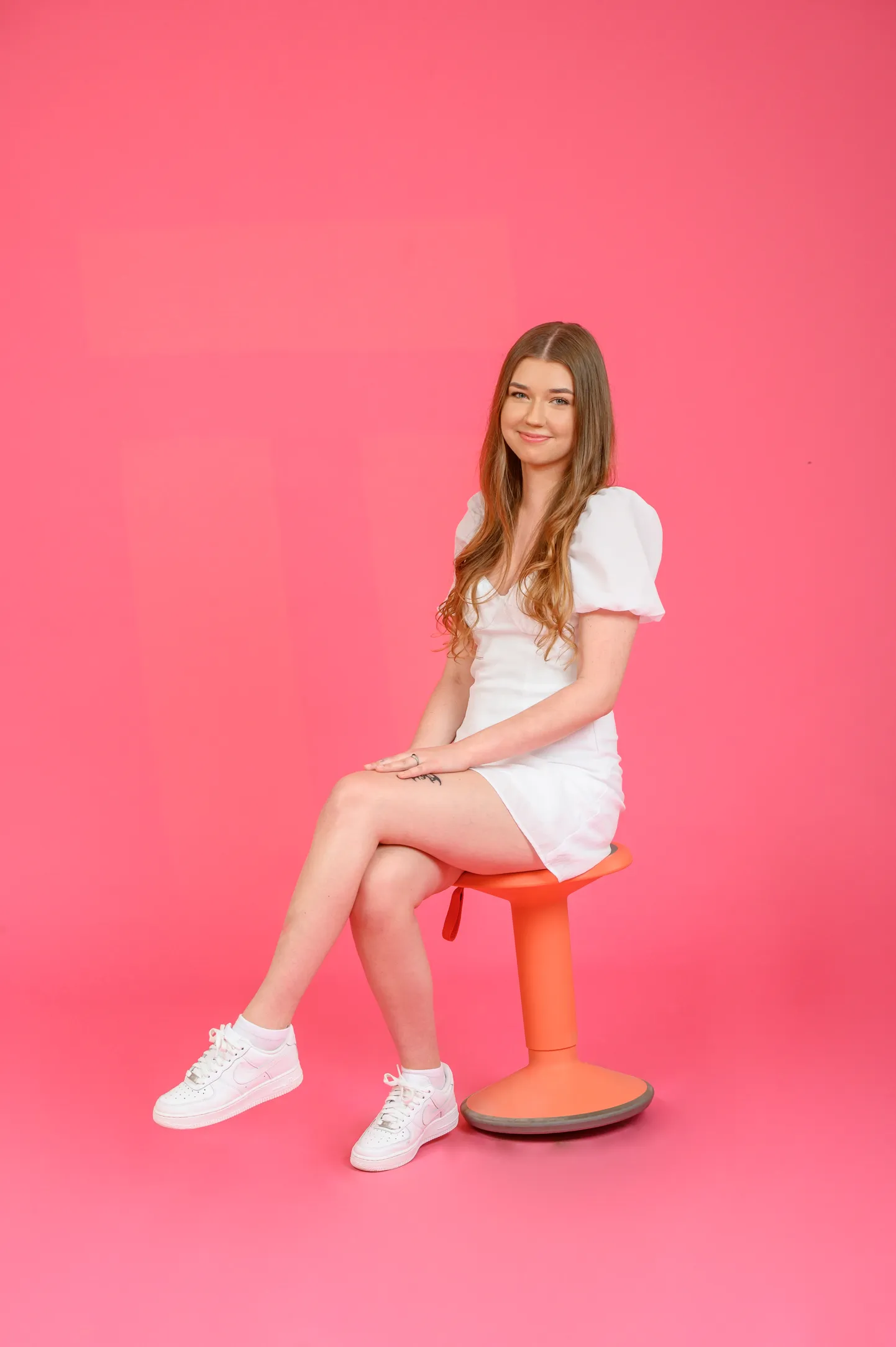"Mīla kemperī" dalībniece Monta