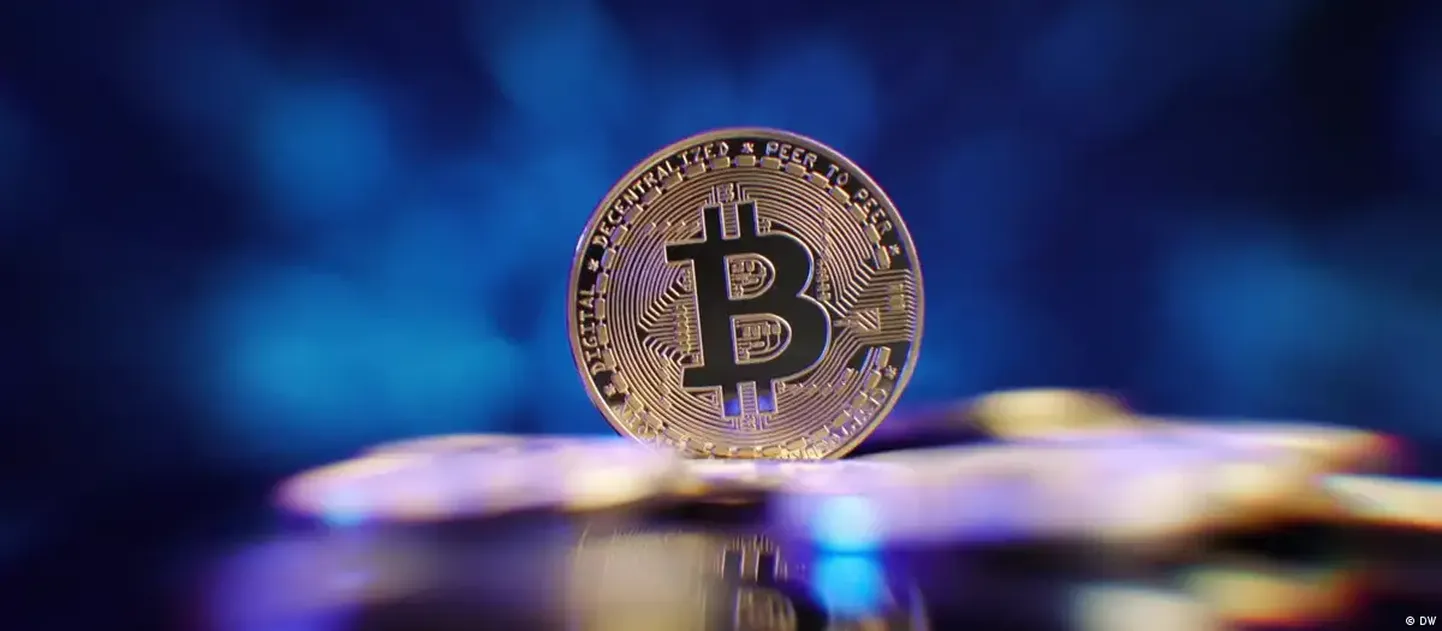 Биткойн.