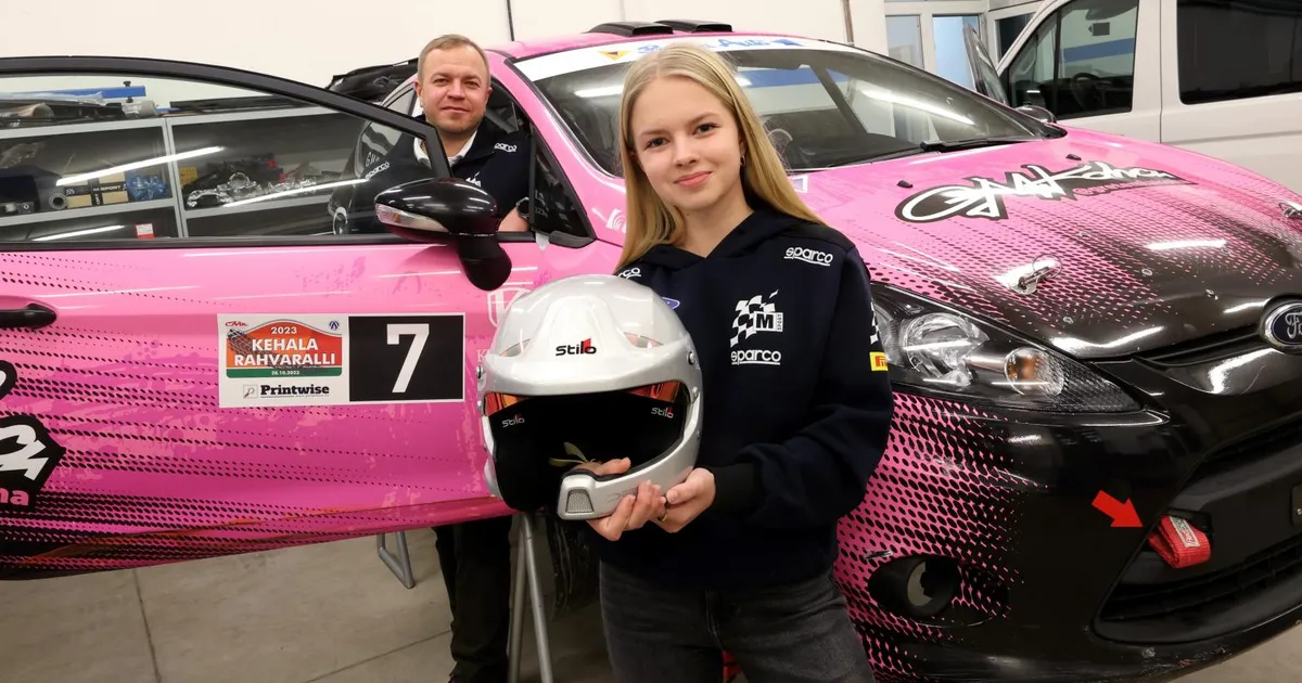 15-aastane tüdruk on viieline koolis ning nobe roosa ralliauto roolis