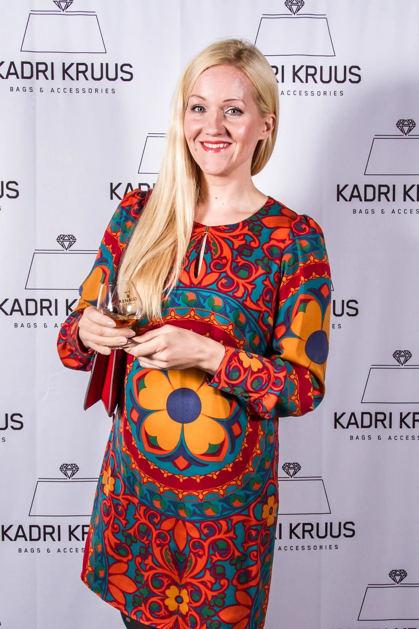 Kotidisainer Kadri Kruusi uue kollektsiooni esitluse seltskond. Kristina Herodes
